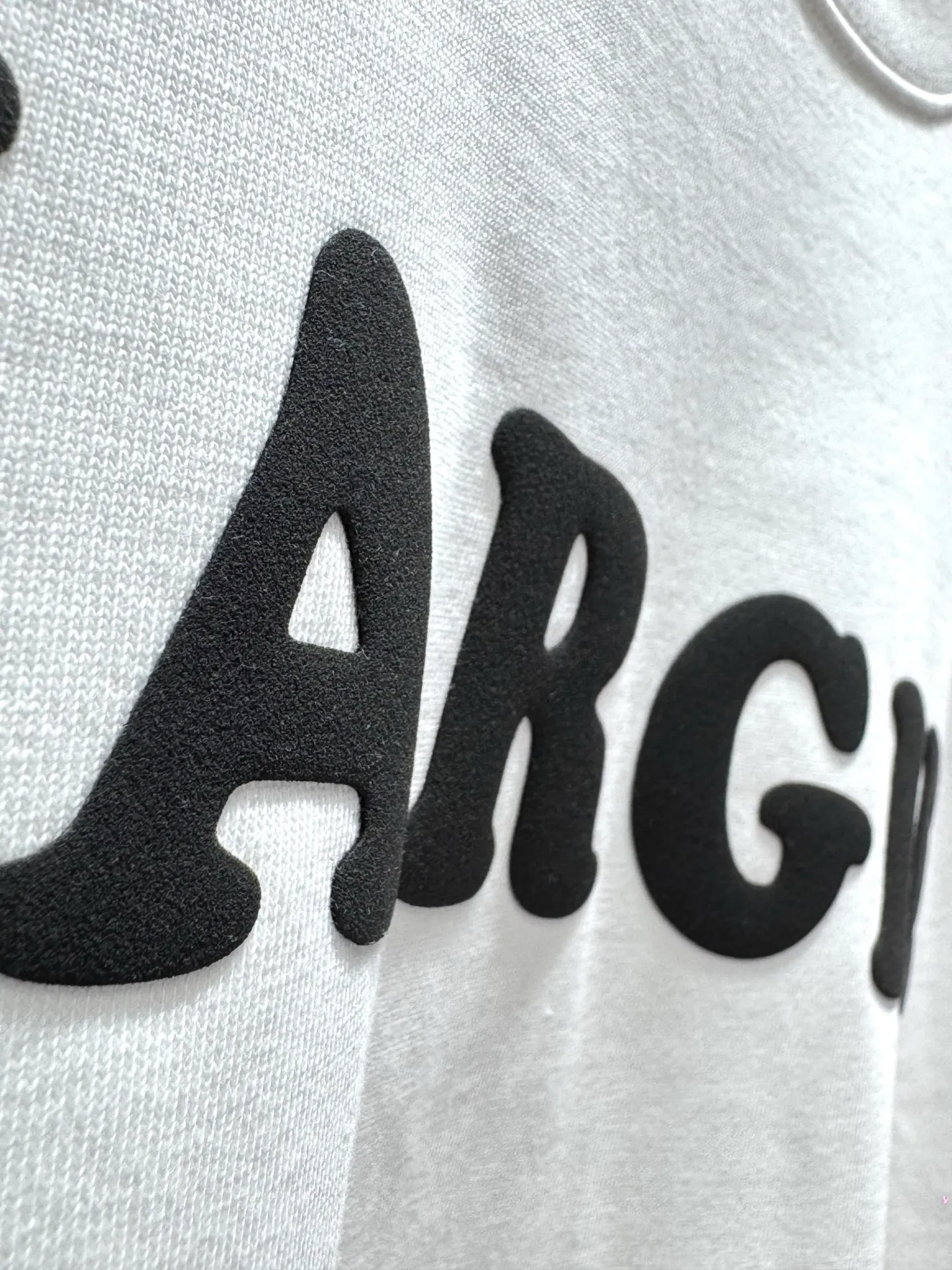 Martin Margiela* ‼️ T ® 🖤MM 6Maison Margiela Margie T ， + "MARGIE" ， ! ， Oversize ， ， ！ ⚠️ ： ⚠️SG 26326 Same Style 𝐂𝐎𝐋𝐎𝐔𝐑：White Black 𝐒𝐈𝐙𝐄：S-XXL